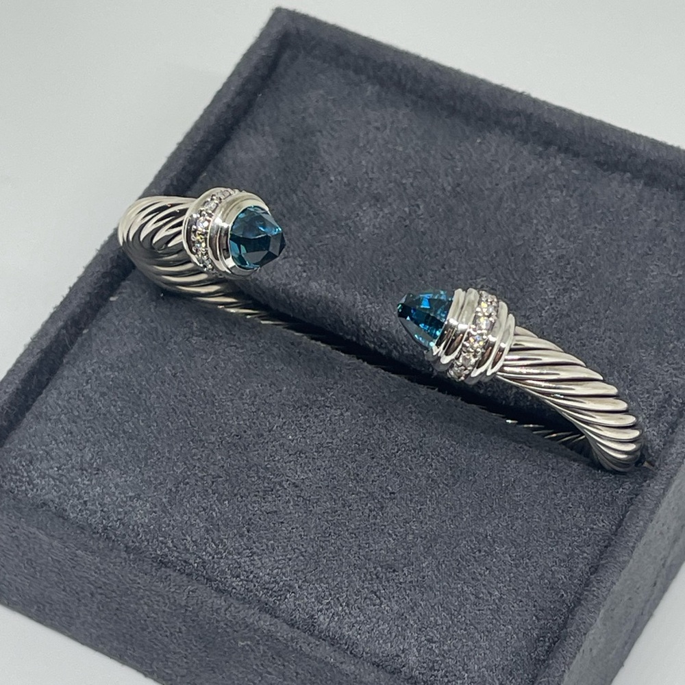 David Yurman Bracelet Sterling Silver with Hampton Blue Topaz and Diamonds, 7mm - Picture 7 of 10